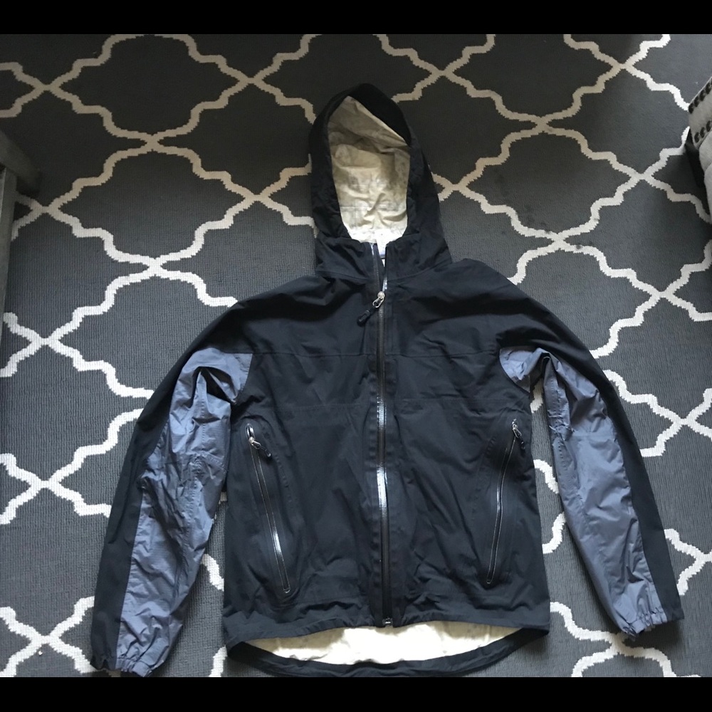 Patagonia jacket/ windbreaker